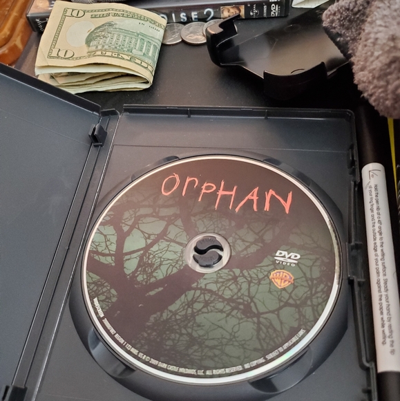 4 different GENTLY used Horror DVDs - Picture 6 of 8